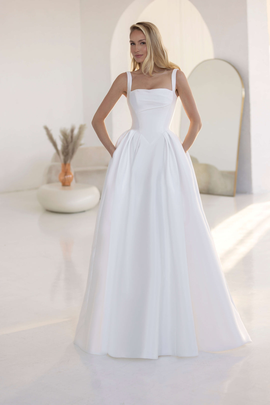 LUCRETIA 1
