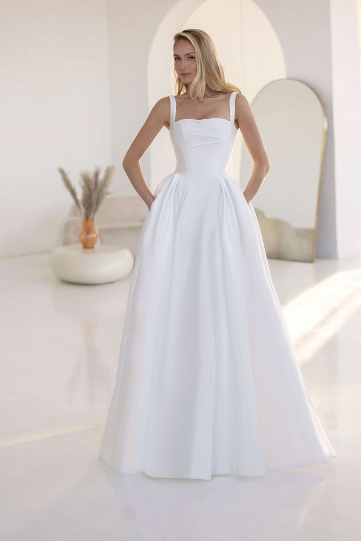 LUCRETIA 1
